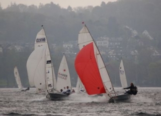  El lago y las impresionantes vistas 